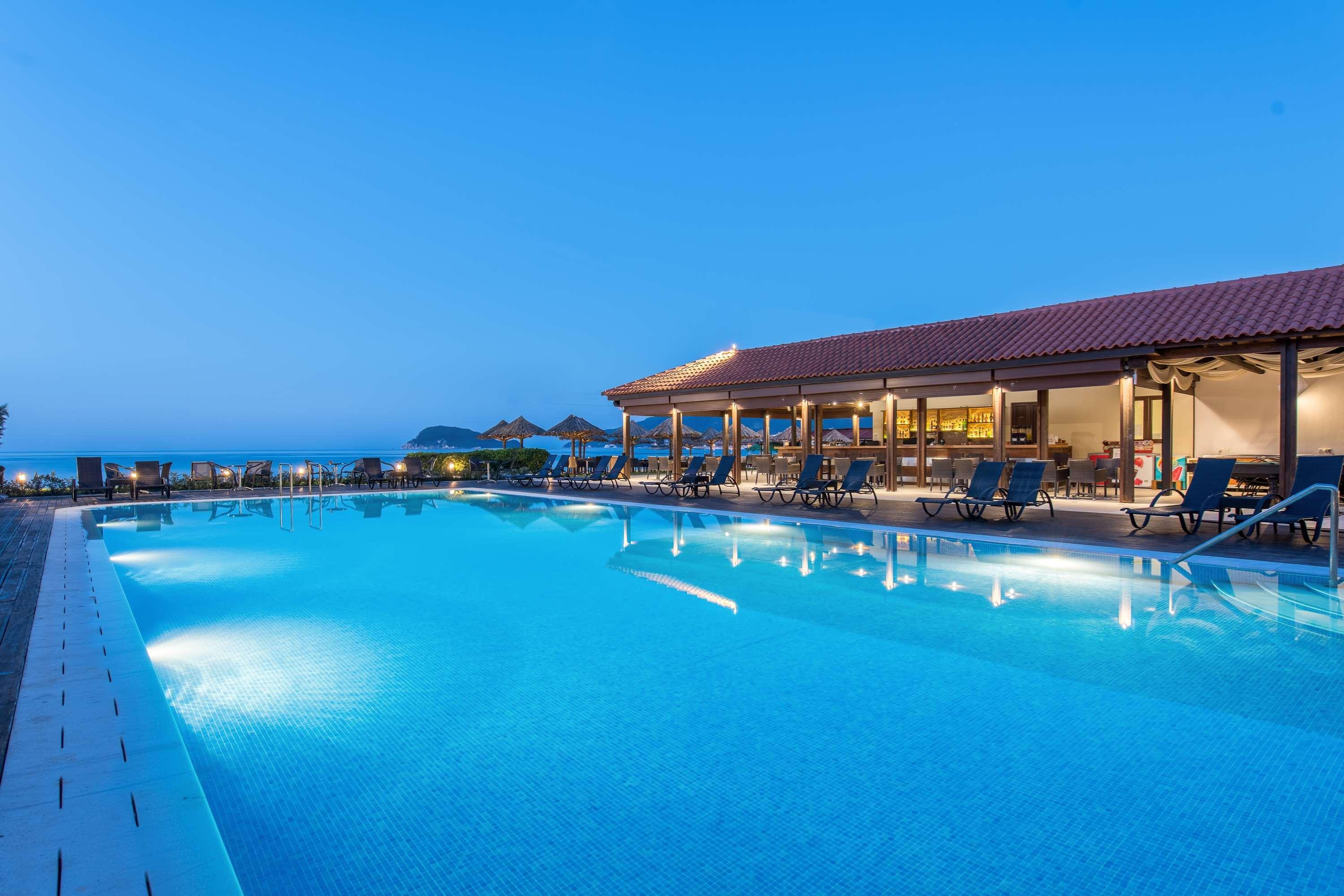 Galaxy Beach Resort BW Premier Collection Laganas Luaran gambar