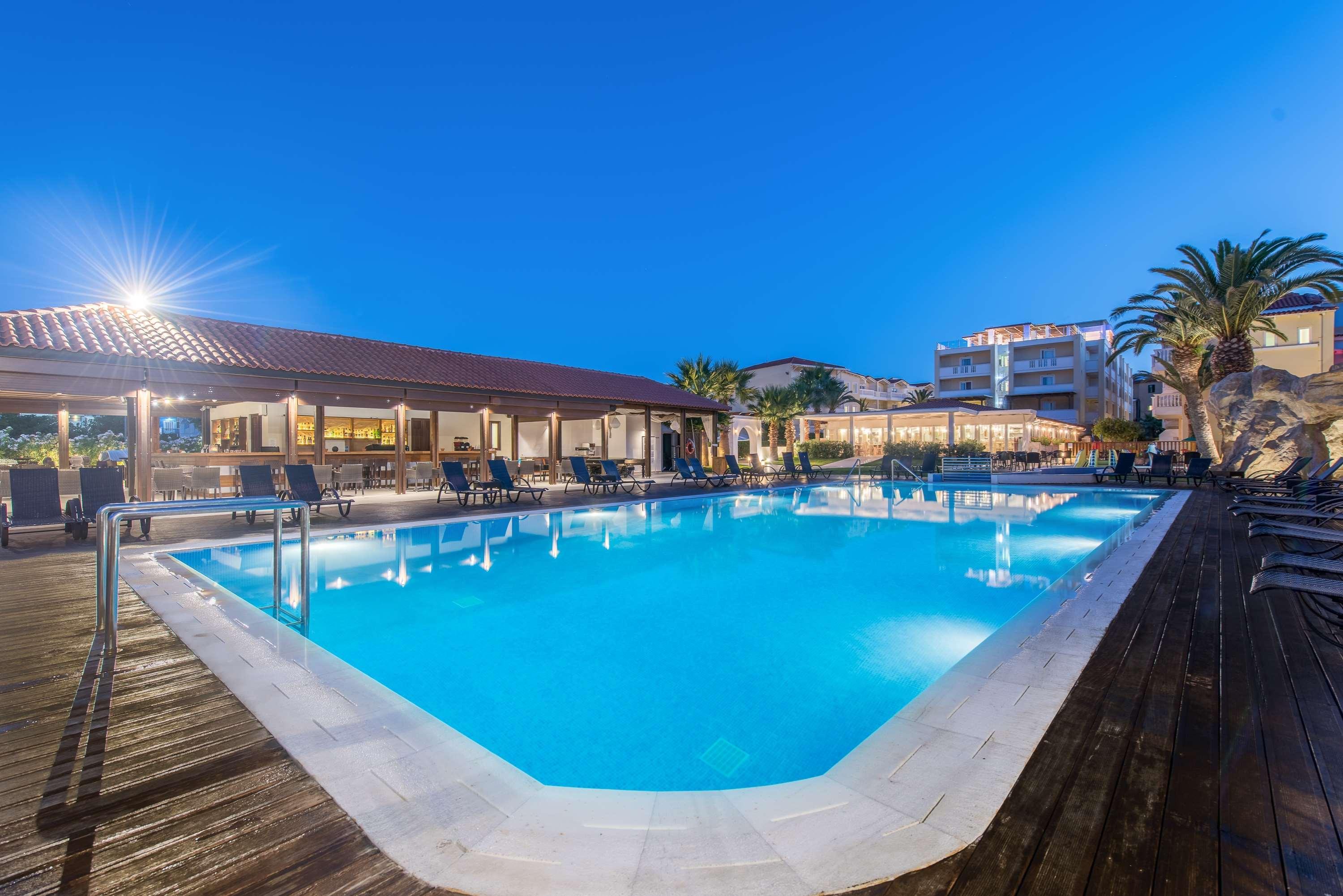 Galaxy Beach Resort BW Premier Collection Laganas Luaran gambar