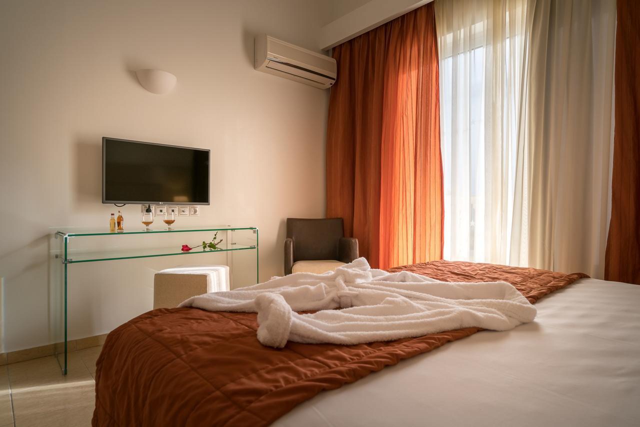 Galaxy Beach Resort BW Premier Collection Laganas Luaran gambar